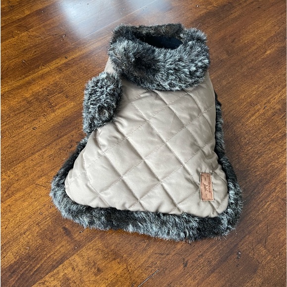 Dog Winter Jacket with Faux Fur - Picture 8 of 16